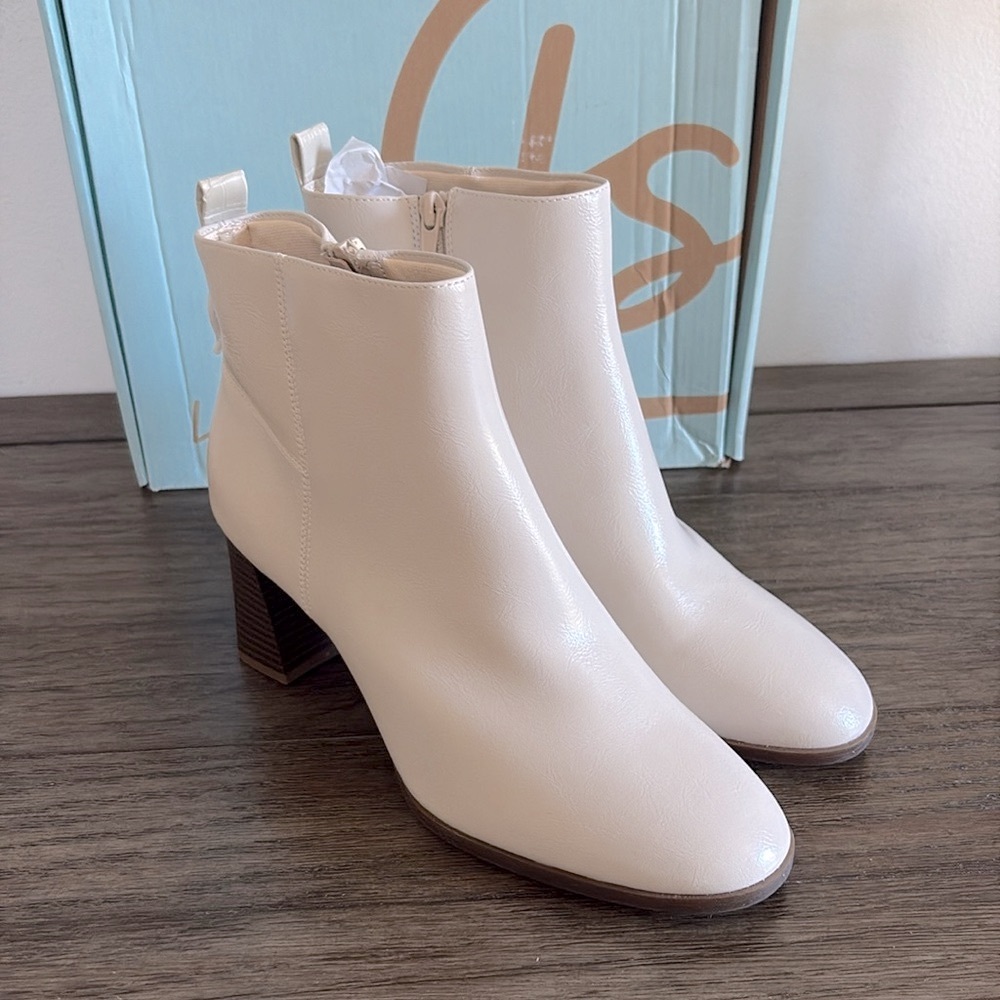NIB [Life Stride] Foxy Low Block Heel Almond Toe Booties Women’s Sz 10 Wide - Picture 5 of 15